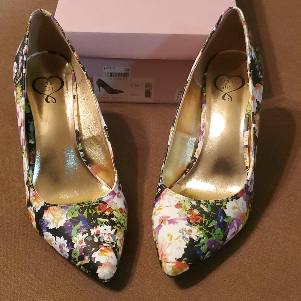 Floral Pumps Size 8.0